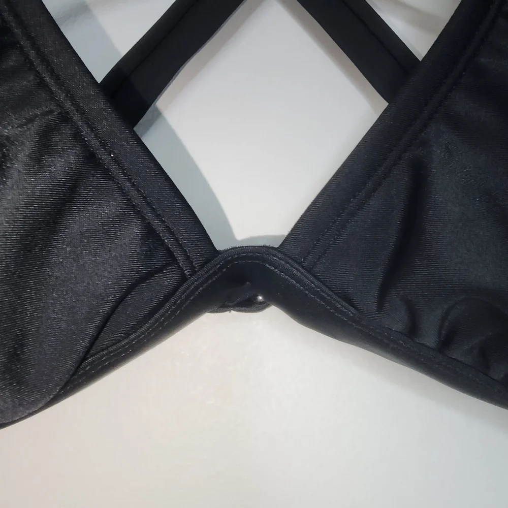Adore‎ Me Black Strappy Bikini Top M